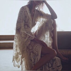 One size Jens Pirate Booty Mandala Mantra Kimono in Ivory